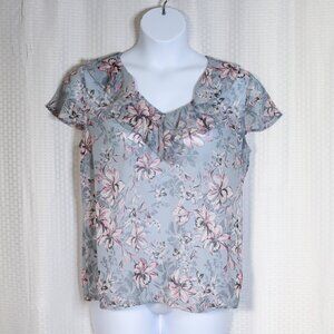 Kut from the Kloth Size L grey/pink ruffle, short sleeve floral pattern lightwei